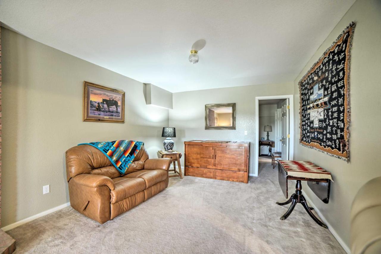 Walkout Apartment With Mtn View On Cortez Ranch Buitenkant foto