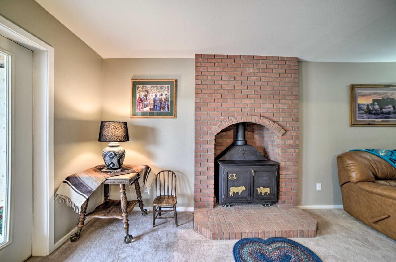 Walkout Apartment With Mtn View On Cortez Ranch Buitenkant foto